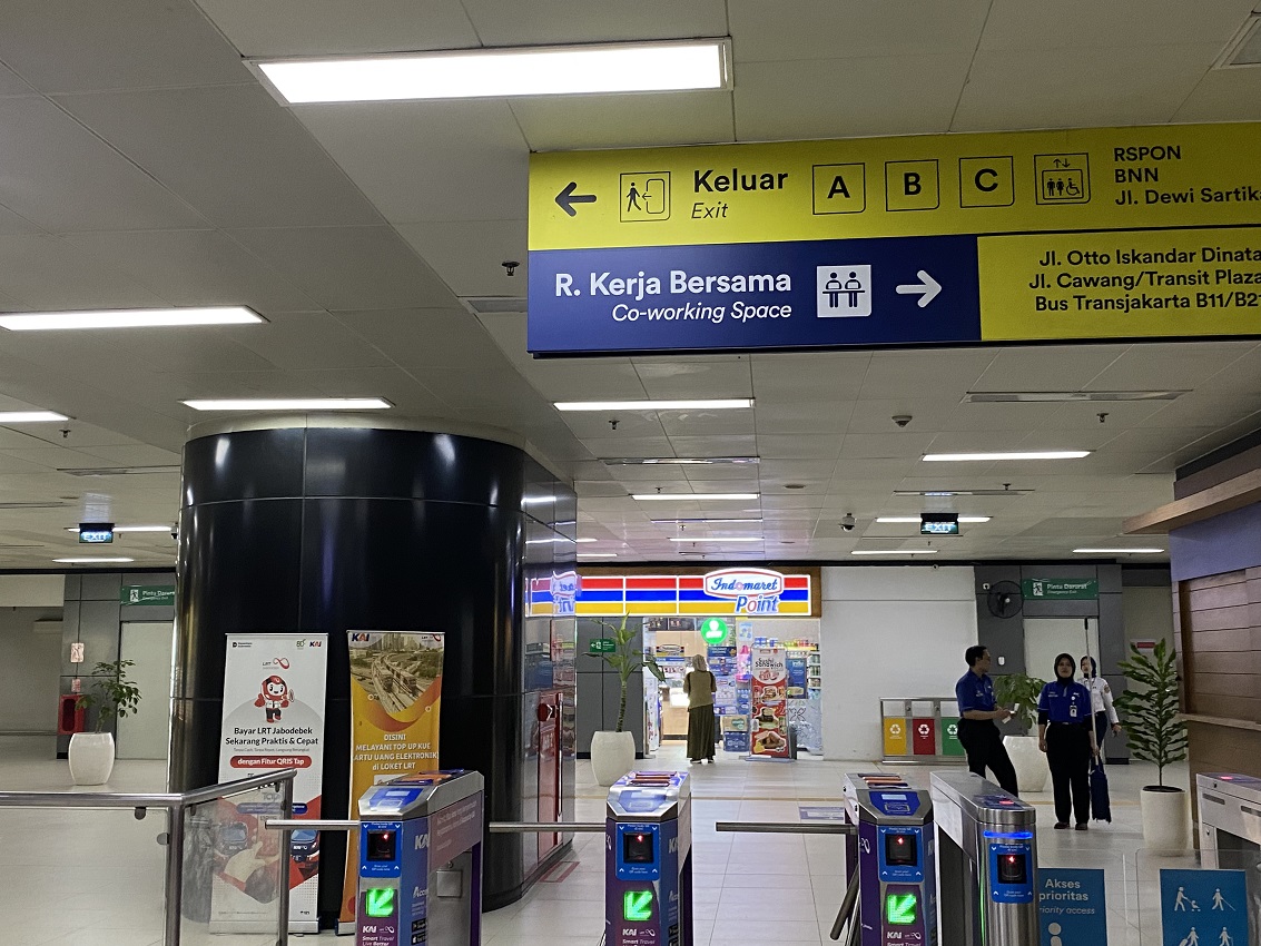 Co-Working Space LRT Cawang